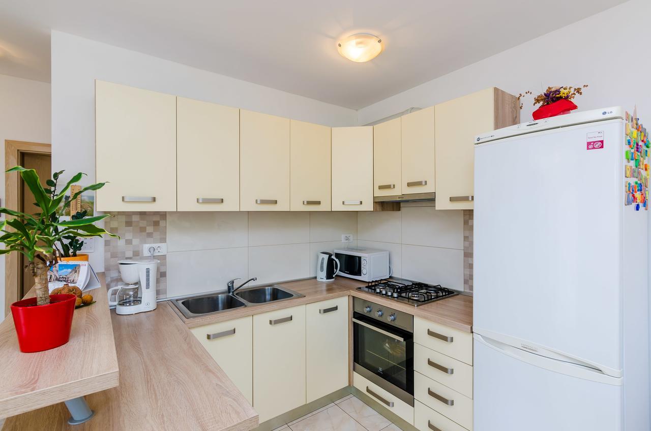 Apartment Maurora ザトン エクステリア 写真